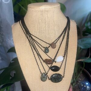 IN SHOW Black crystal split necklaces